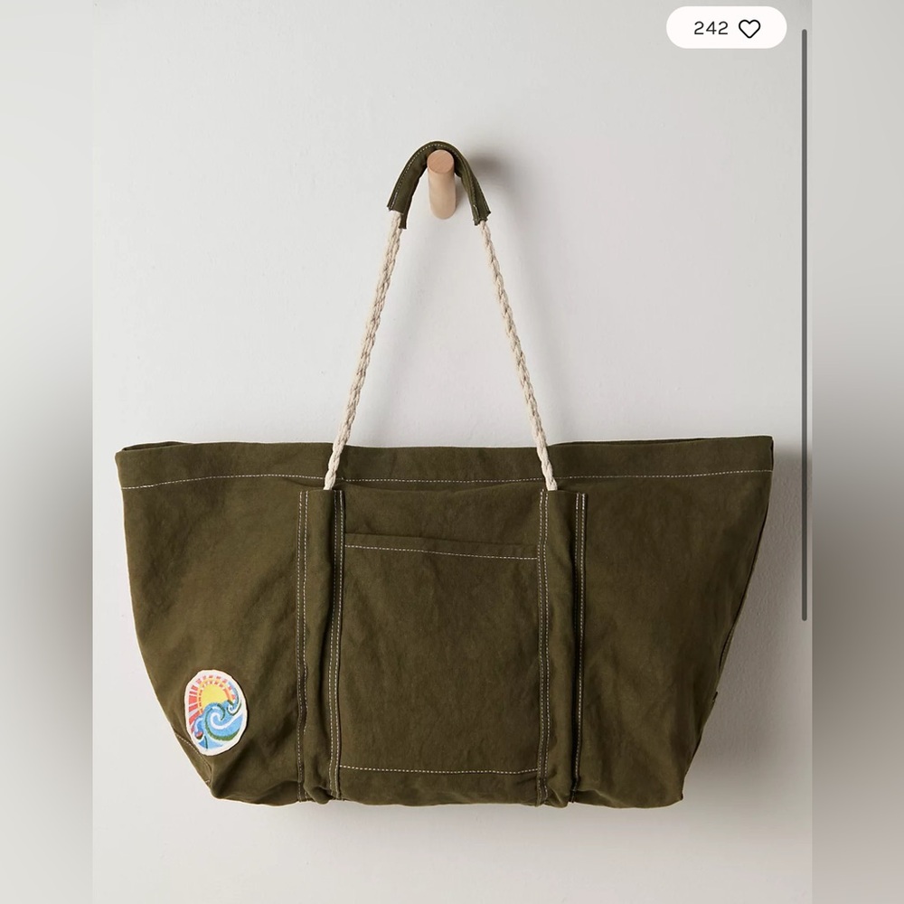 Free People Been There Badge Tote Bag, NWT - Picture 3 of 10